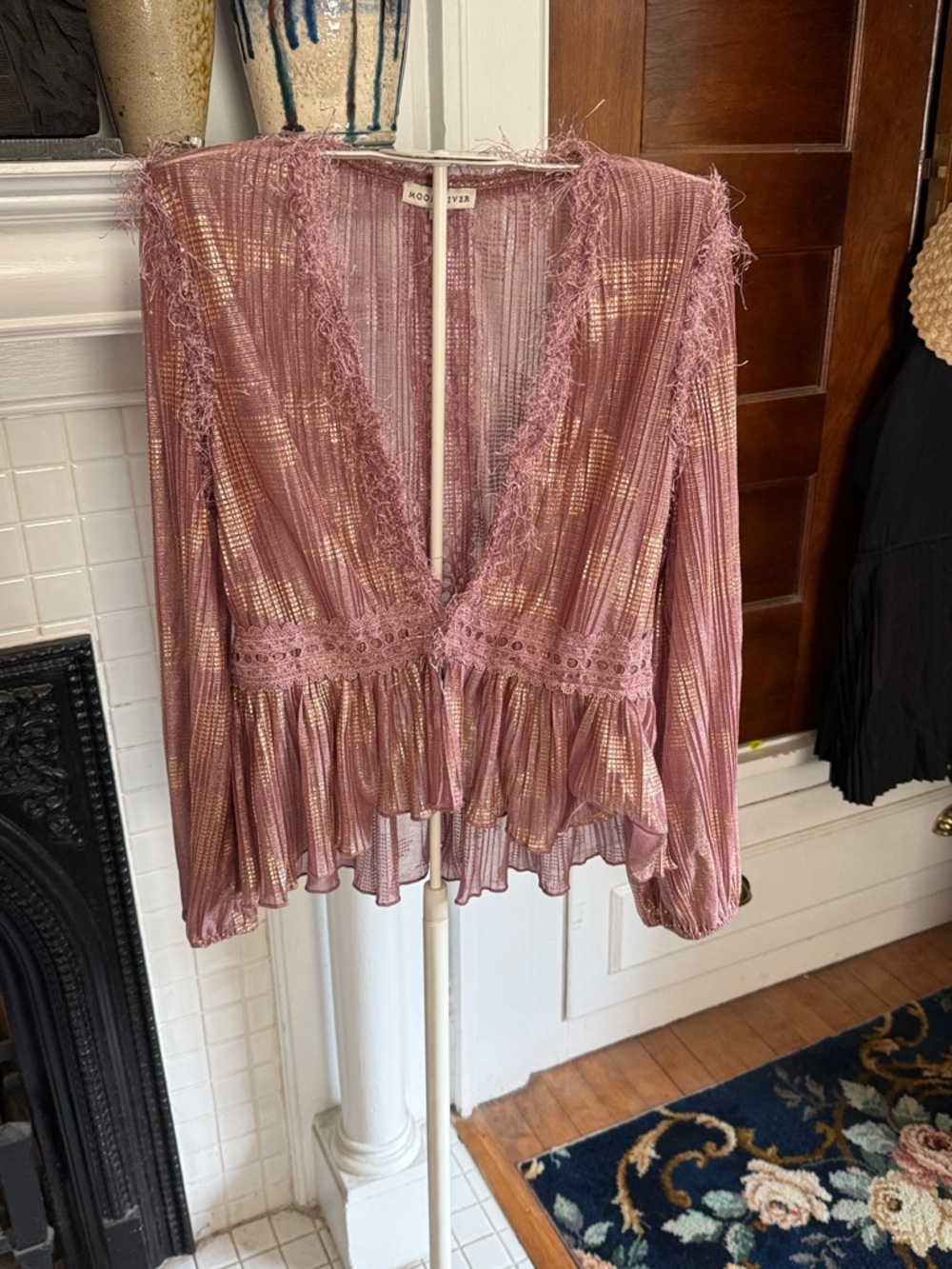 Moon River Dusty Pink Metallic-Strip  Blouse- worn twice